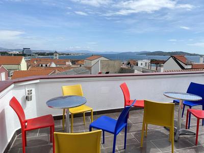 Seaview Apartment in Vodice - 47m²