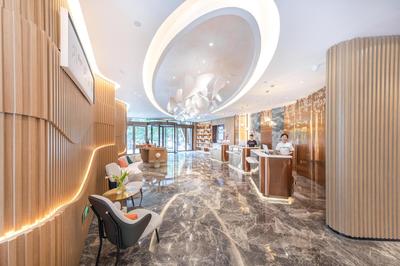 Atour Hotel Nanjing Drum Town Qingliang Gate