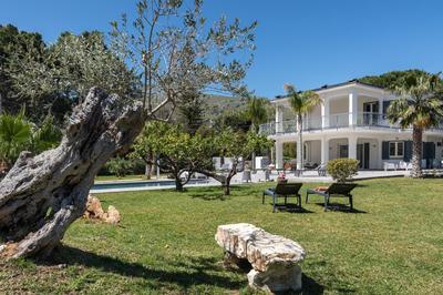 Villa vicina al mare con Piscina privata Scopello