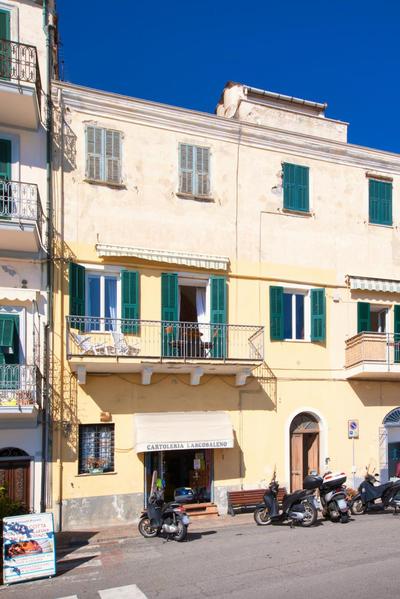 Appartamento fronte mare a Ospedaletti by Wonderful Italy