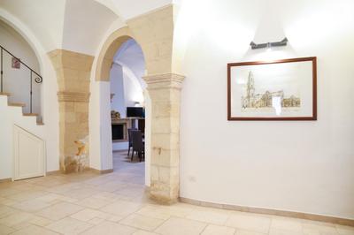 Milestone Inn Lecce