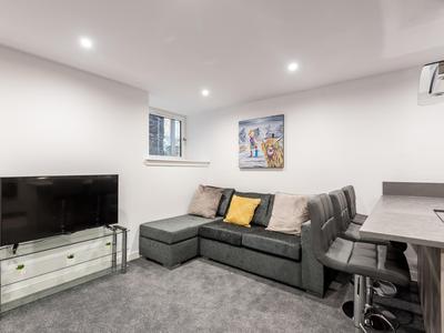 Casa Fresa - Castle Heights Apartment