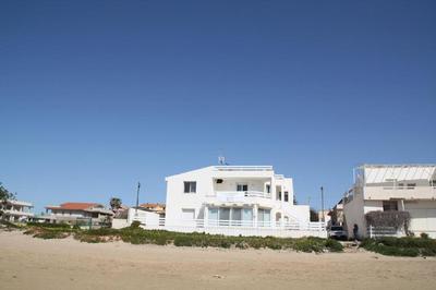 Fronte mare Punta Braccetto