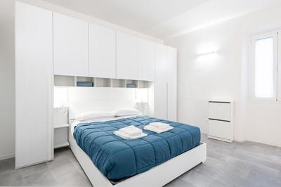 GuestHost - Viuzzo 7 - Florence White Apartment