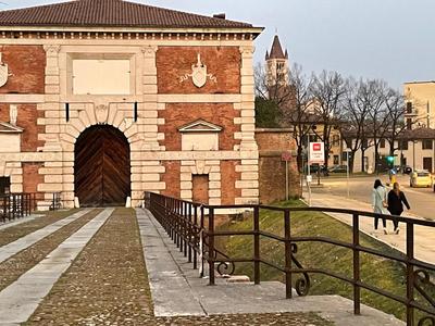 DIVINA SAN ZENO