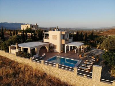 Golden Sky Villa