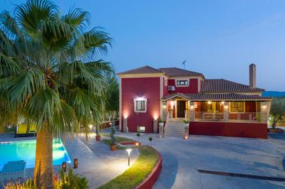 Luxury Villa Froso