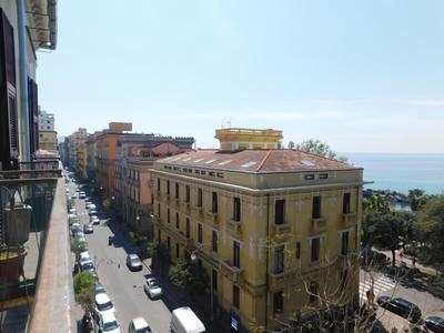 Plaza Apartment