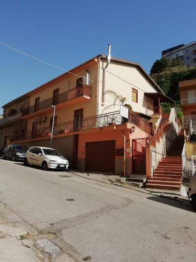 Locazione Tur Gambino Mariana Nicoletta