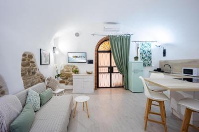 GuestHost - Casinò e Ariston Theatre studio apartment