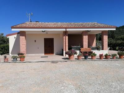 Villa con piscina "Su Conte"