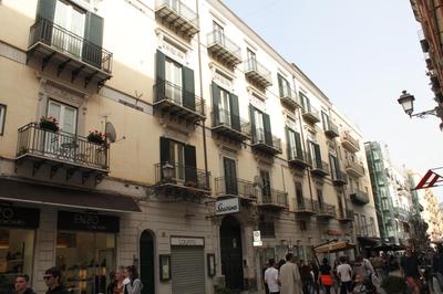 Sole Apartment