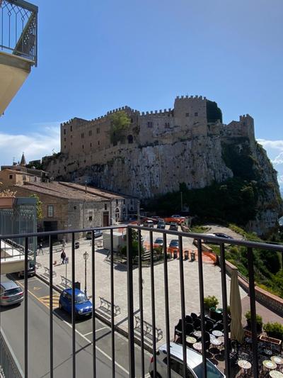 IL DUCA HOUSE e HOLIDAY PRESTIGE