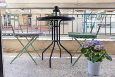 Amazing apartment 2 min to Acropolis