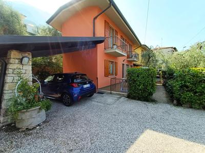 Lorena house