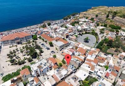 VaSan Suite - Luxury Old Town House with Private Jacuzzi & Free Parking