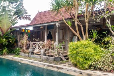 Secret Wooden Cabins