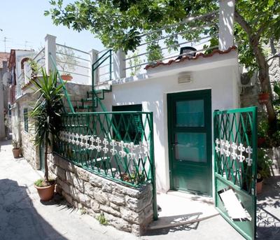 Twin Love Apartment