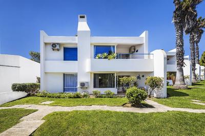 Vista Portuguesa by OCvillas