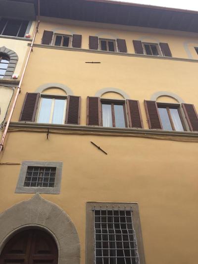Heart of Florence Serragli Apt 10' from Ponte Vecchio