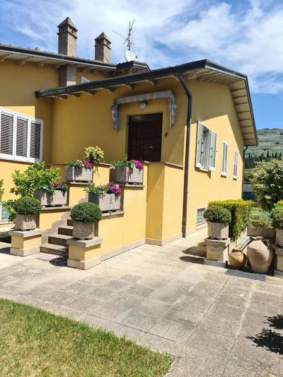 La Finestra su Spello