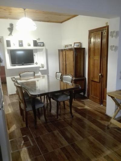 Hostel San Juan 653 Dpto 3