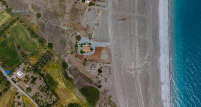 G & M Beach House