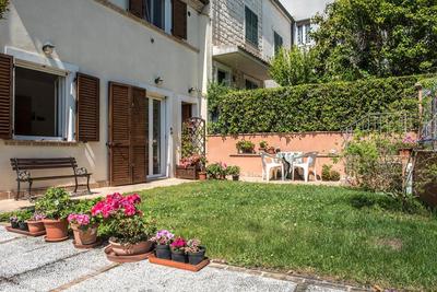 N011 - Numana, nuovo bilocale con giardino