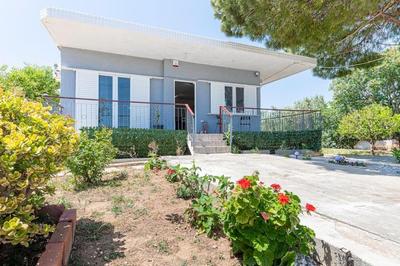 Doukas House Cottage with vineyard, Artemis
