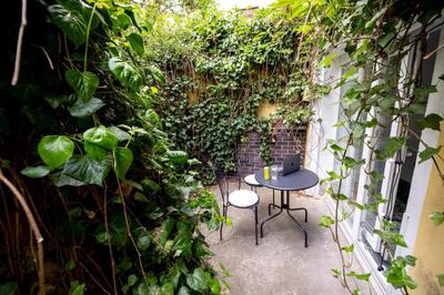 City Hideaway with Terrace