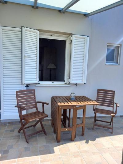 Cozy secluded studio with panoramic view