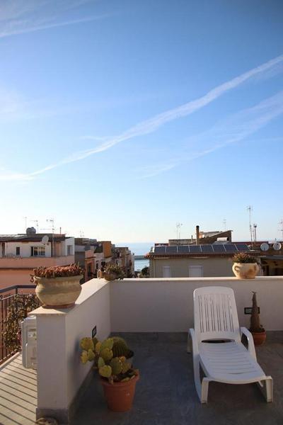 IL CIELO IN UNA STANZA