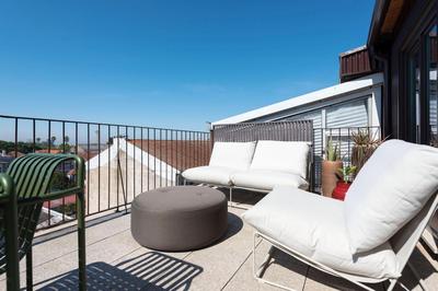 Boavista Penthouse w/ 2 Balconies & AC by LovelyStay