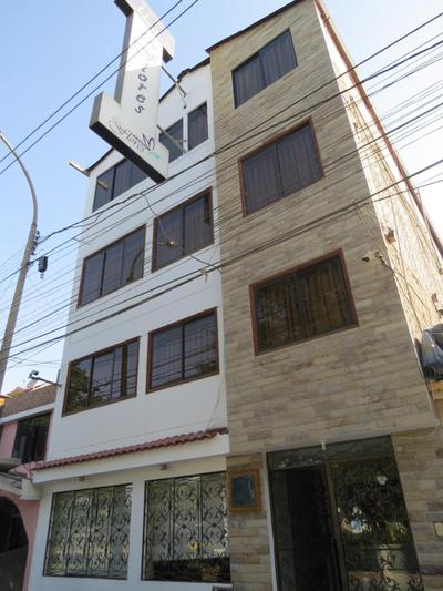 HOSPEDAJE LAS FLORES ICA