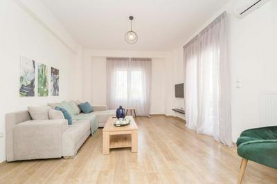 Modern Flat in Central Athens #4