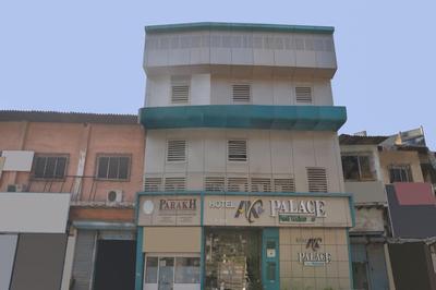 Hotel O Ak Palace Near Chhatrapati Shivaji International Airport