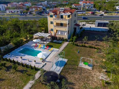 Apartments Maris