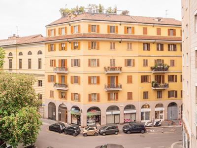 The Best Rent - Apartment with balcony in Milan downtown