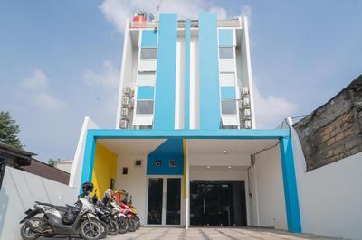 RedDoorz at Golden Averis Cibuluh Bogor