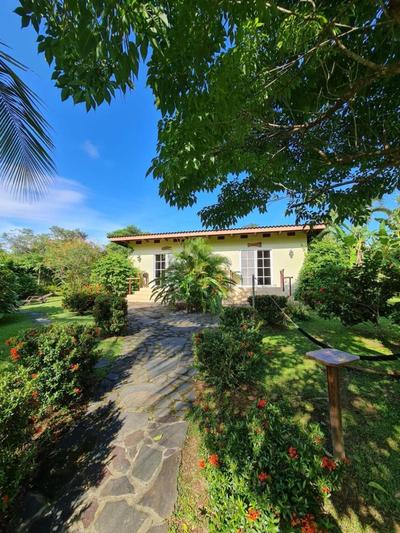 Cabanas Los Colibris Hotel Ecolodge