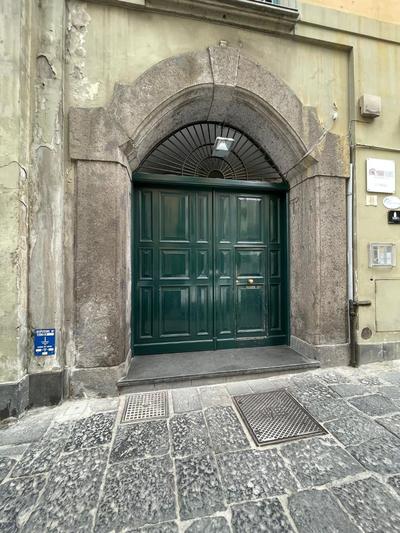 A un passo dal Castello Maschio ANGIOINO Appartment