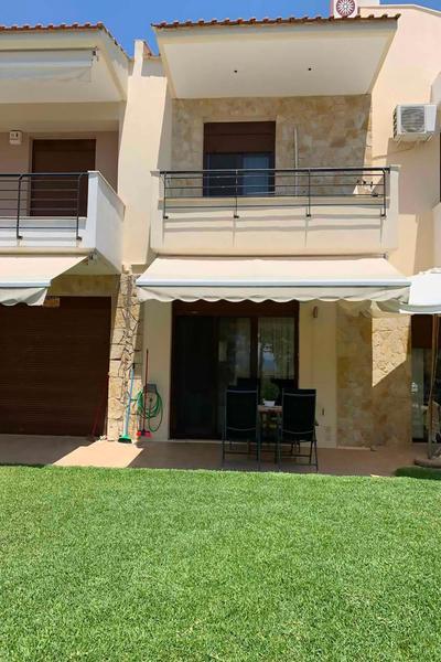Guedin II Sea Side Maisonette