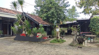 RedDoorz Plus near Alun Alun Sumenep