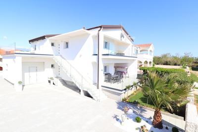 Vrsi Apartments