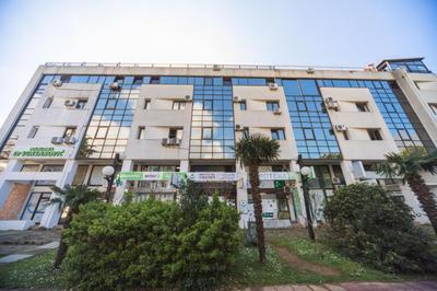 La Costa Apartments