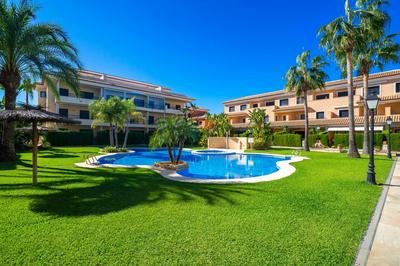 Jardines del Pla by Aguilarent