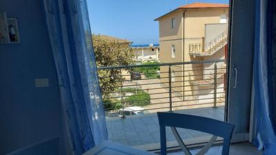 APPARTAMENTO AZZURRO FRONTE MARE