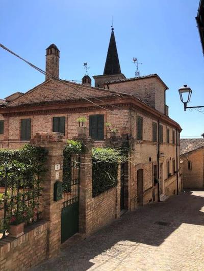 Casa Rosy nel borgo di Patrignone