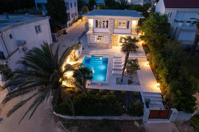 Villa Lucini Dvori