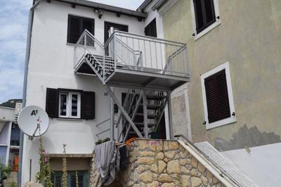 APARTMENTS SCIRENICA